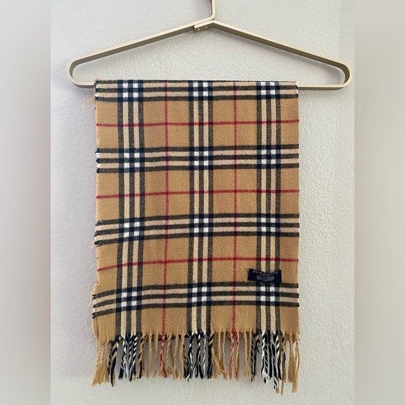 Authentic Vintage Burberry 100 % Cashmere Plaid Classic Nova Check Scarf - Picture 1 of 15